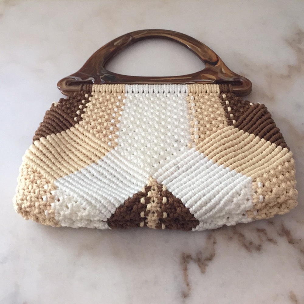Vintage Crochet Handbag - Plastic Handles